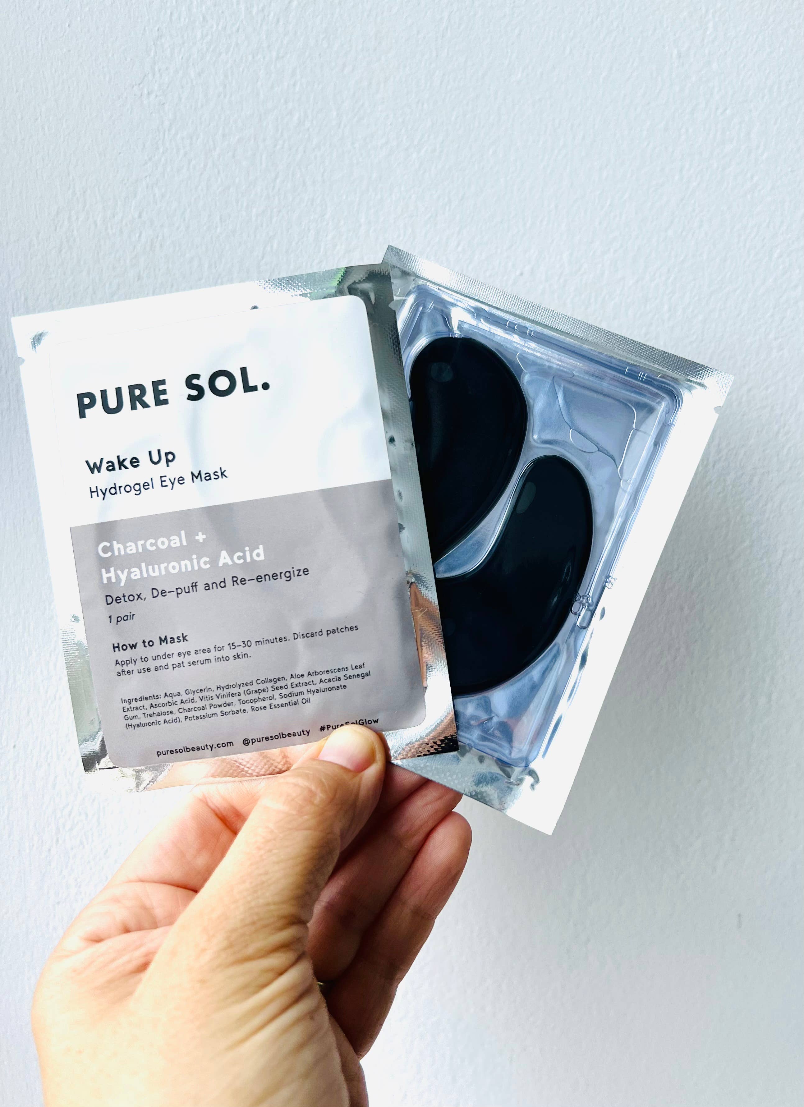 Wake Up Charcoal + Hyaluronic Eye Patches