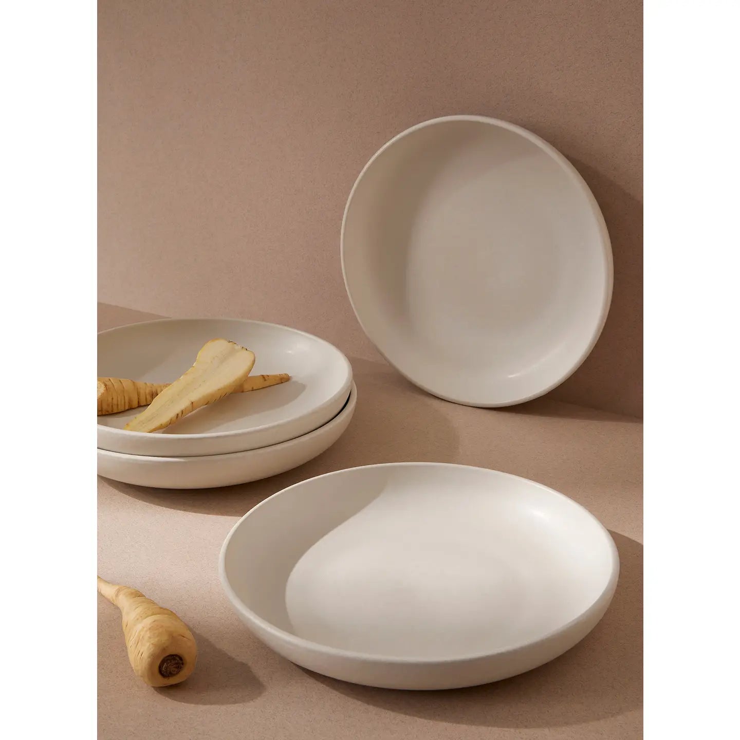 Stoneware Pasta Plate 9.4"