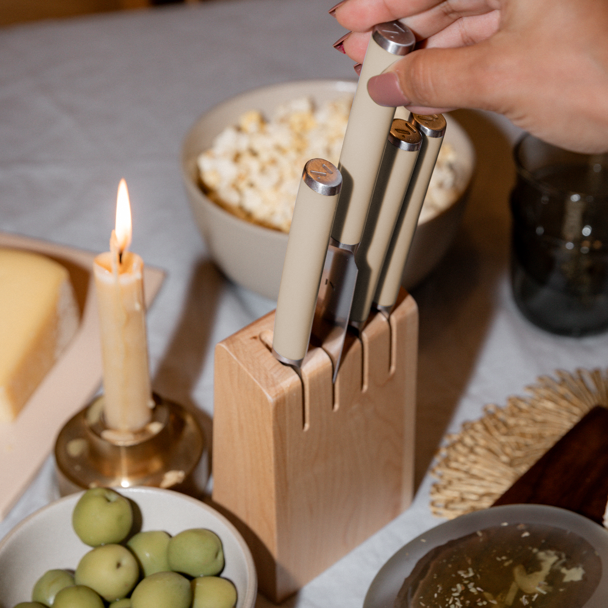 The Table Knives Set