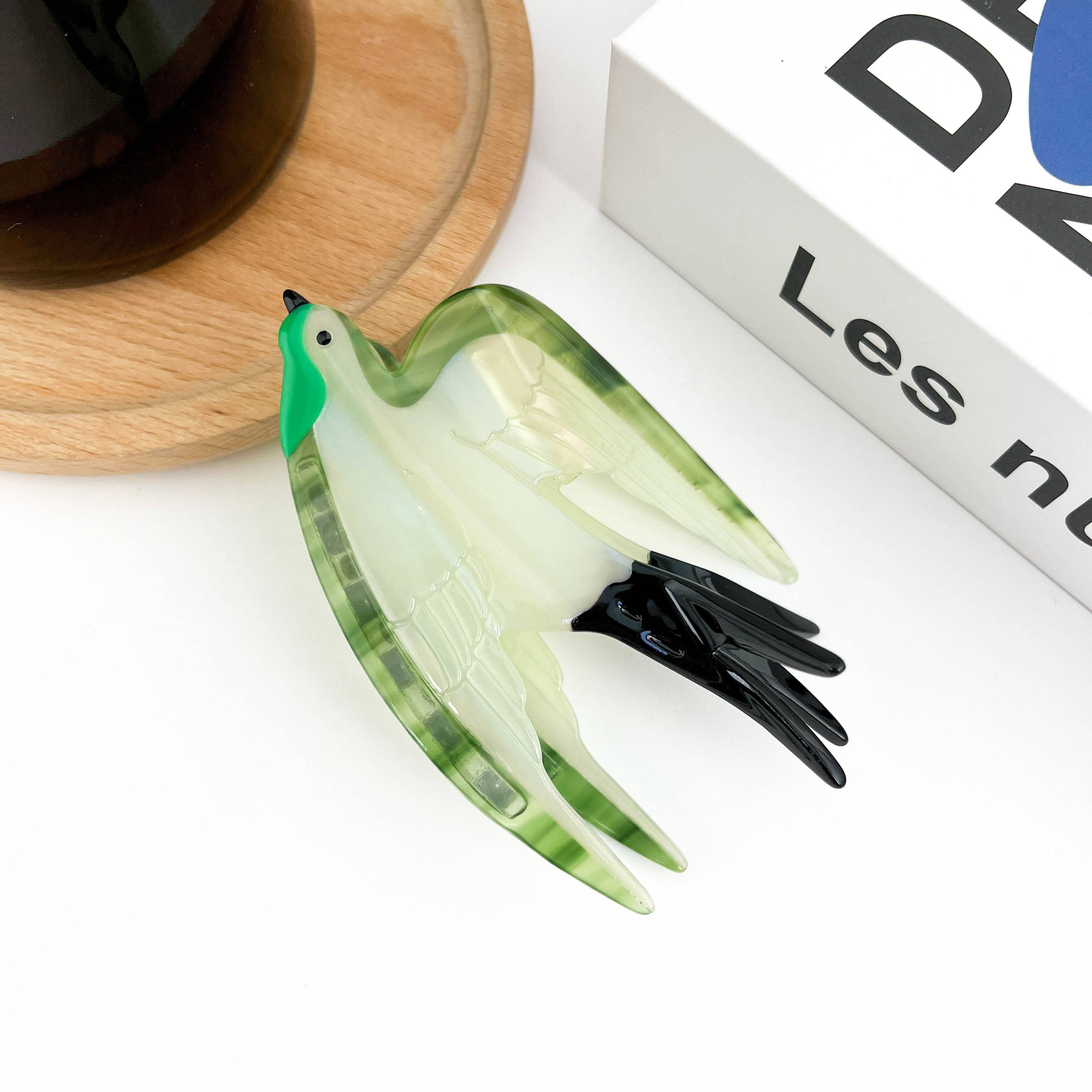 Swallow Hair Claw