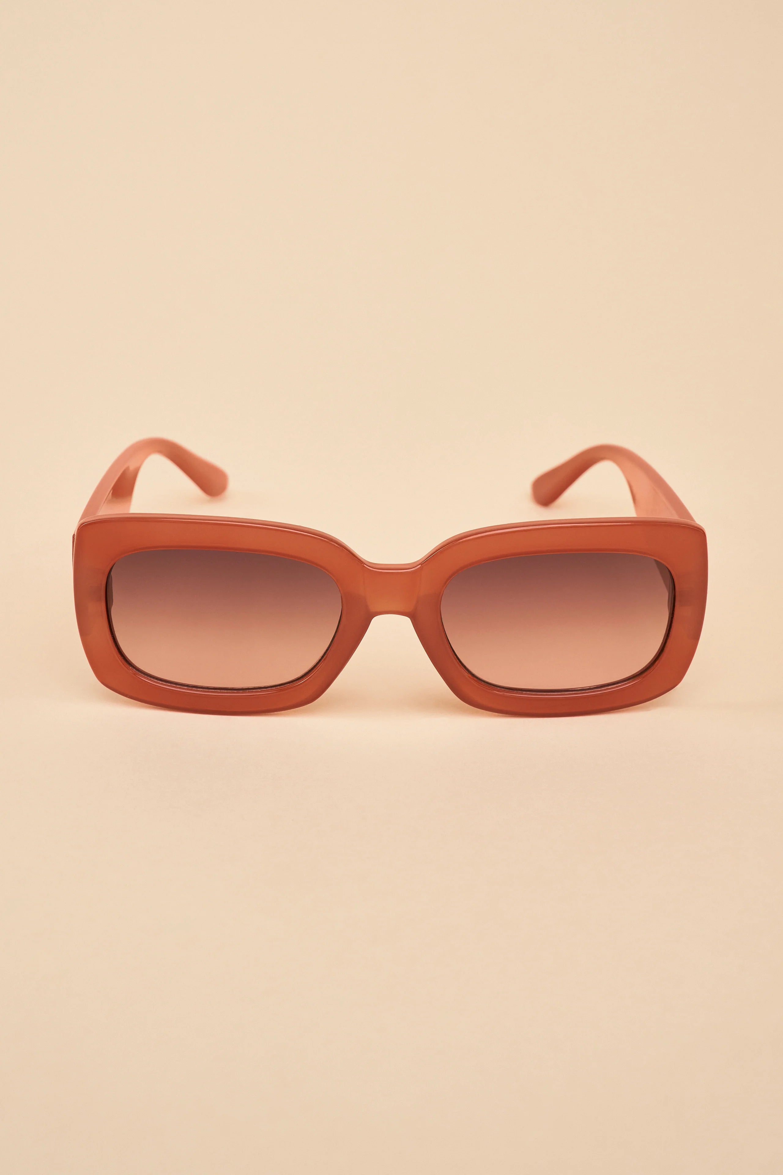 Peach Everlee Sunglasses