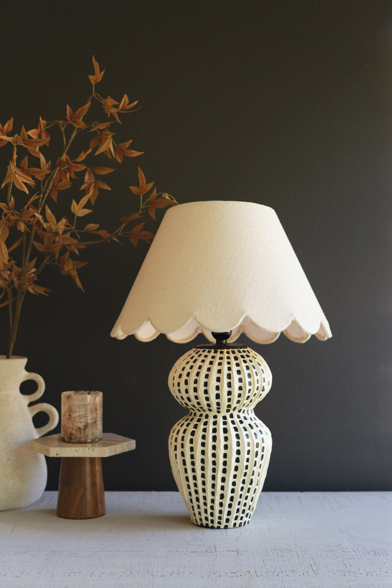 Dotted Scallop Lamp