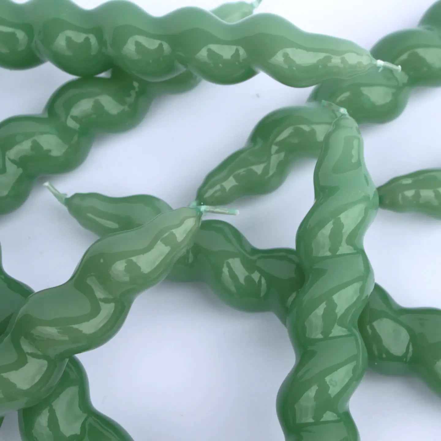 Gloss Spiral Twist Taper