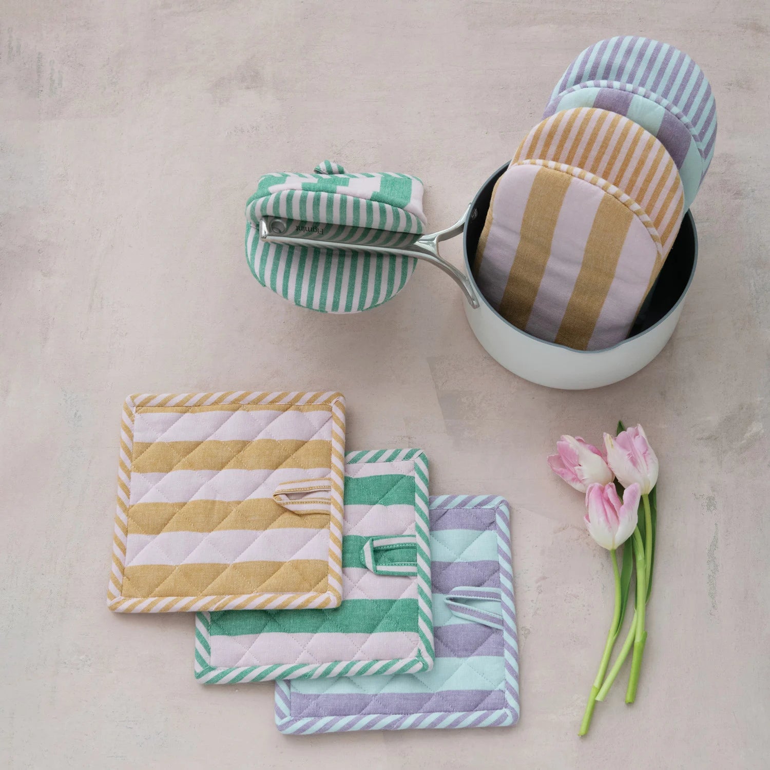 Dolly Stripe Pot Holder